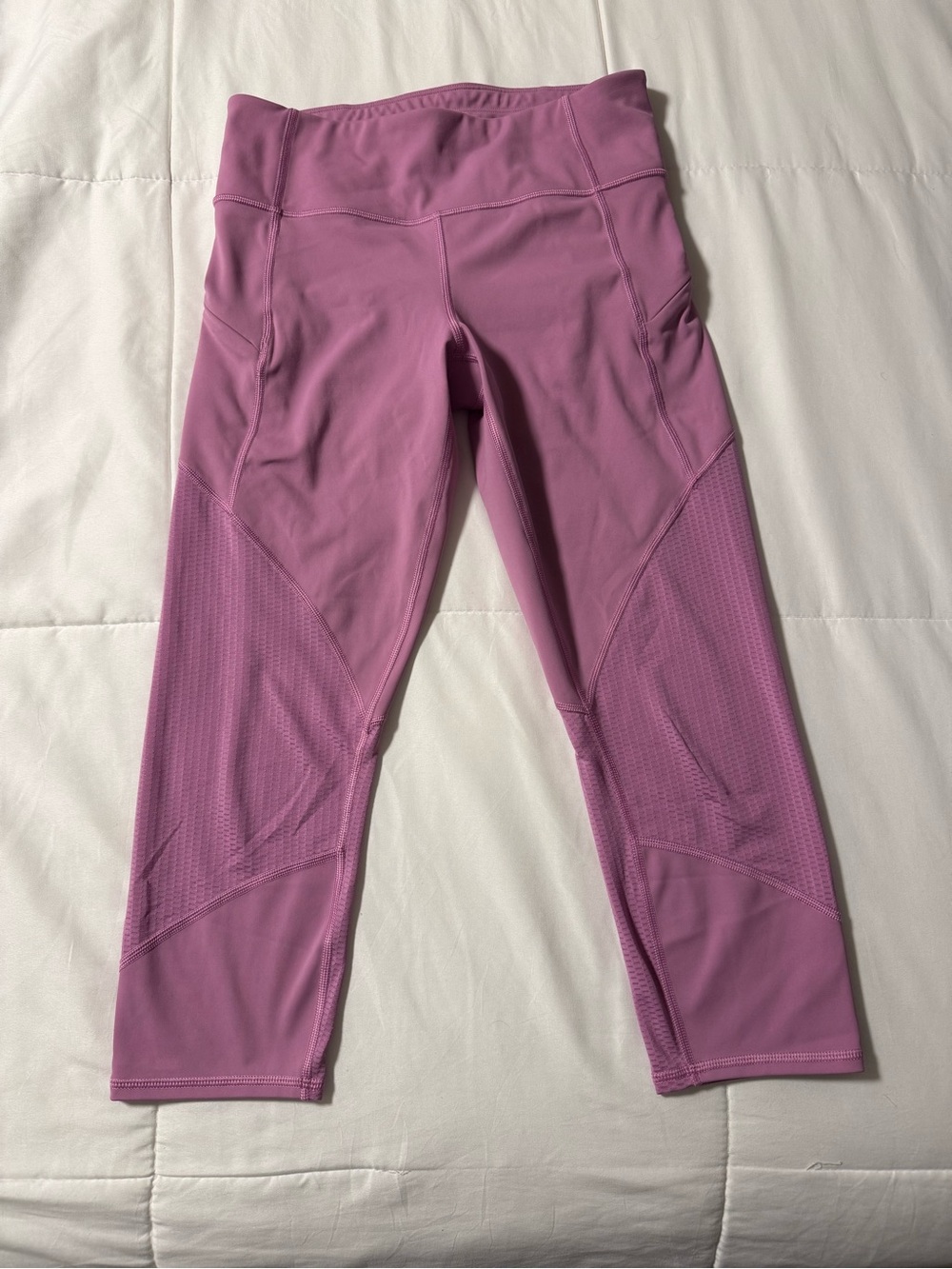 Athleta Women’s Capri Leggings